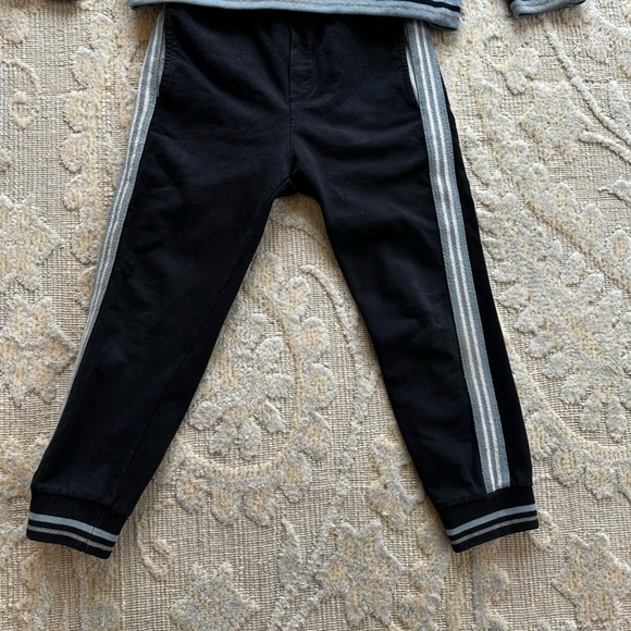 Mona Lisa boys sweatshirt and sweatpants. Great condition. - Picture 2 of 5